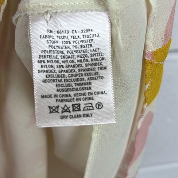 Anthropologie HD in Paris fluttered Flores lace blouse floral preppy size 4 - Picture 4 of 5